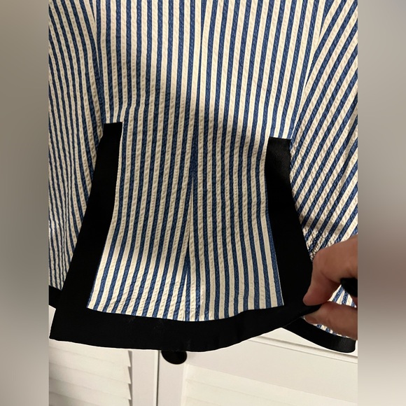 Smythe Blue Seersucker Striped
Taped Peak Lapel Blazer 4 - Picture 8 of 11